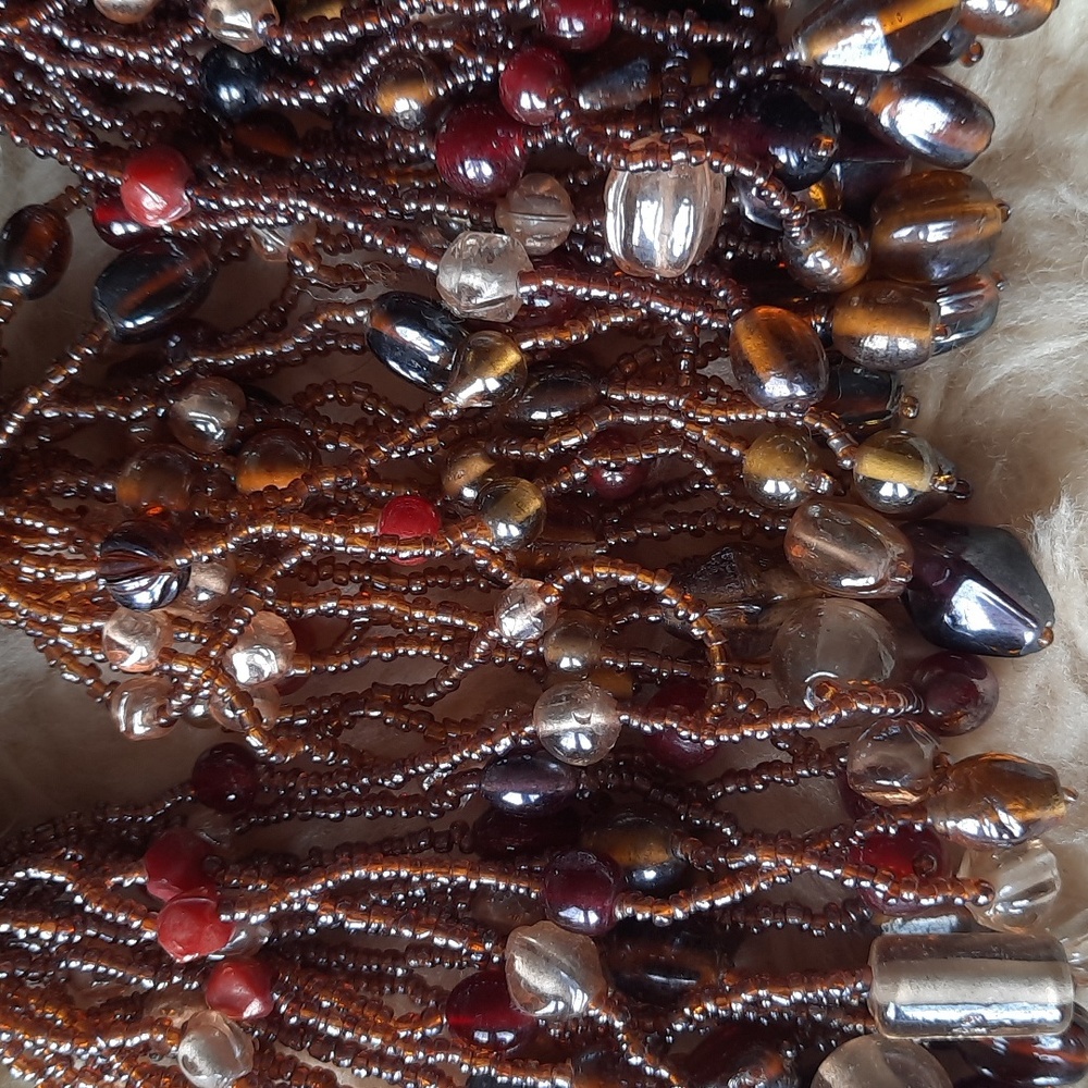Set of 4 Bohemian-style Handmade Glass Beaded Tassels - Picture 3 of 5